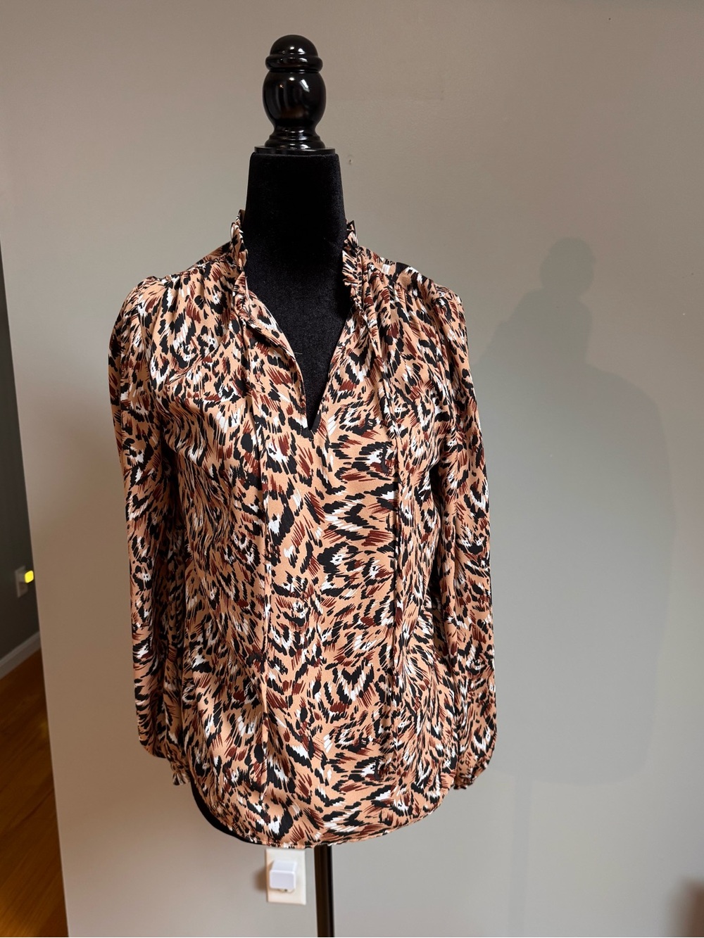 LOFT Leopard-Print Long-Sleeve V-Neck Blouse in Tan and Black